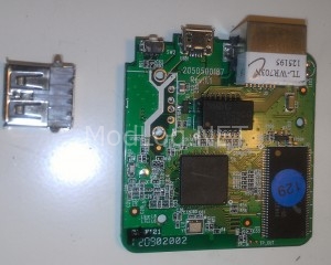 De-solder USB port De-solder USB port