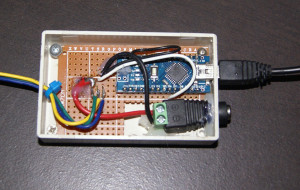 Arduino Mini Pro with power in project box.