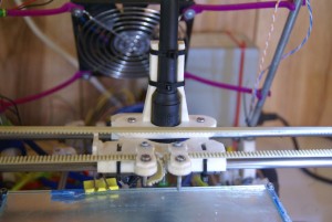 Ozito flexi shaft, extruder mount.